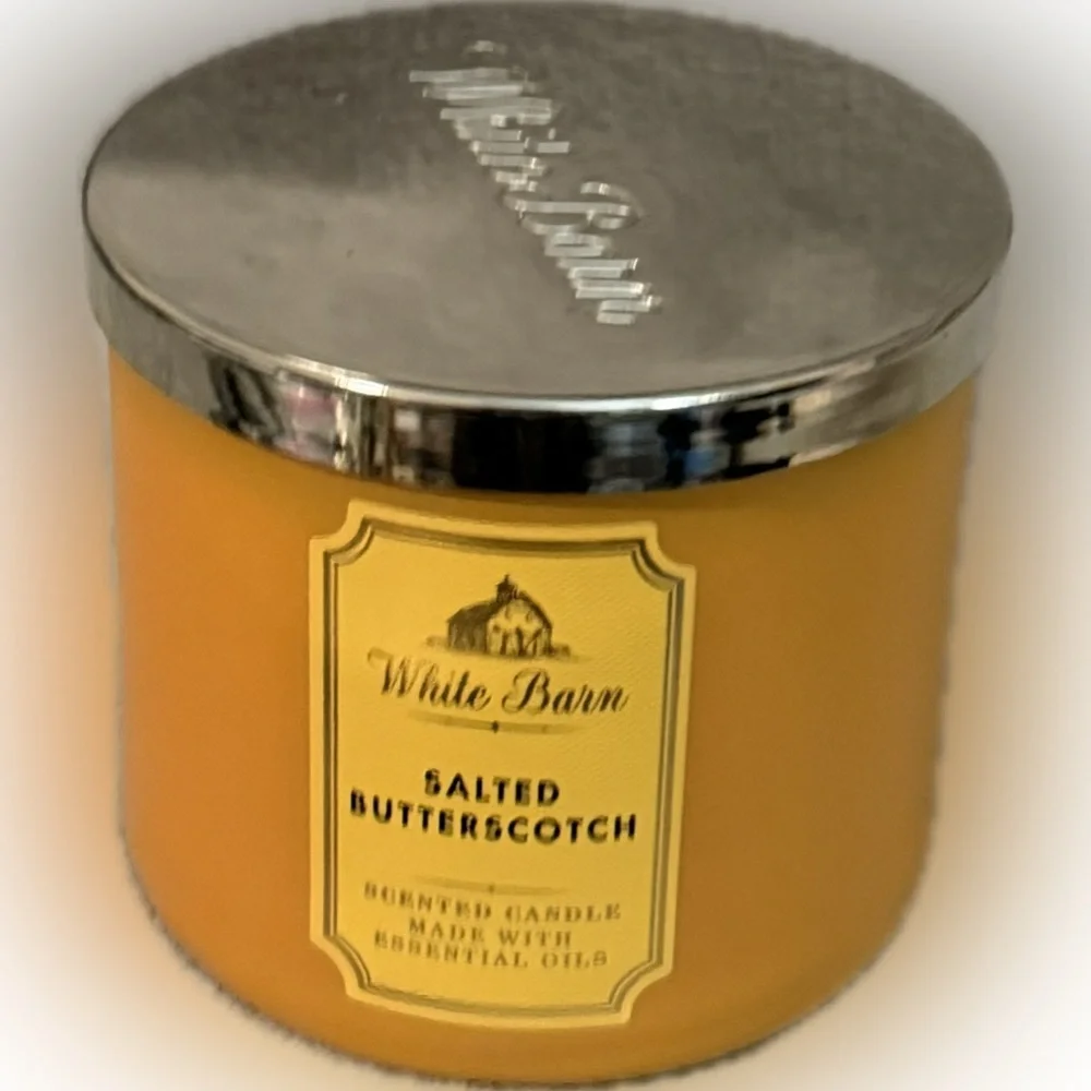 🧡WHITE BARN🧡Salted Butterscotch 3-Wick Candle/NWT - Picture 4 of 6